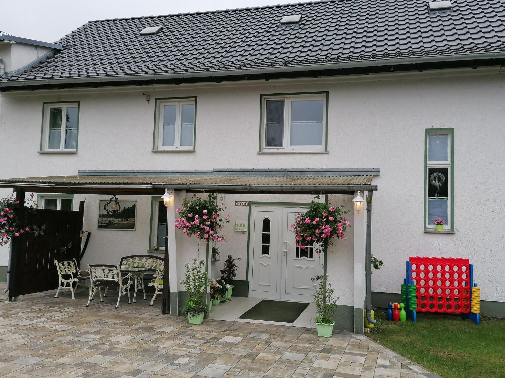 "Maerkische Traube" Idyllisches Gaestehaus Fuer Selbsversorger Zesch Exteriör bild